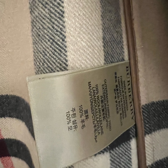 Burberry Womens Wool Toggle Coat - Picture 4 of 5